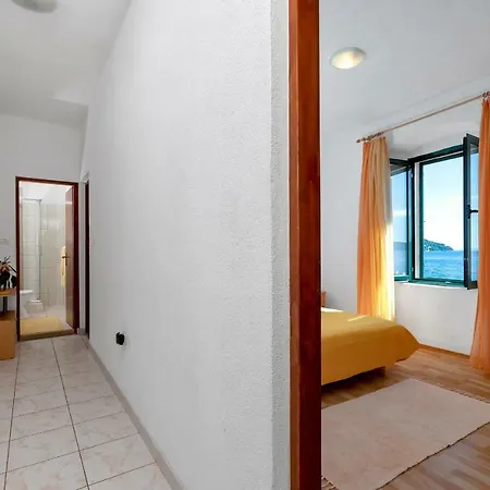 Dado A6 Apartamento *